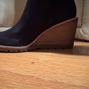 NIB! COACH Shearling Lined Black Knee-High Women's Boots